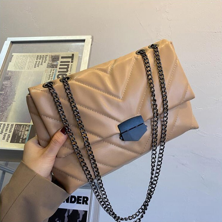 designer studded bolsa