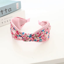 Load image into Gallery viewer, Plain colours mixed floral knotted headband

