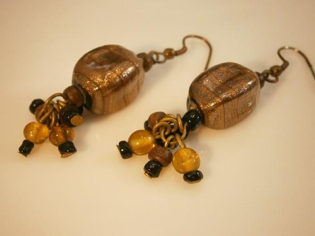 Pretty More Modern Sparkly Autumn Gold Brown Dangle Pierced Earrings     90O