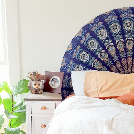 15+ brilliant ideas for using your wall tapestry in innovative