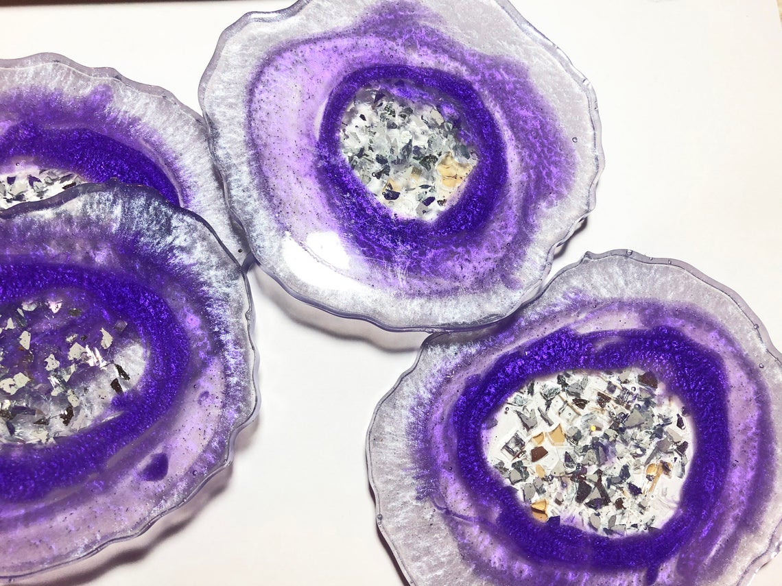 Make resin coasters yourself