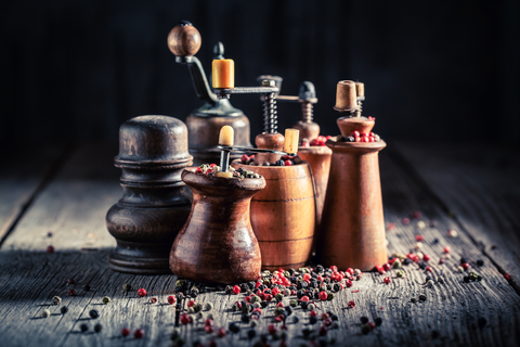 different types of spice grinders