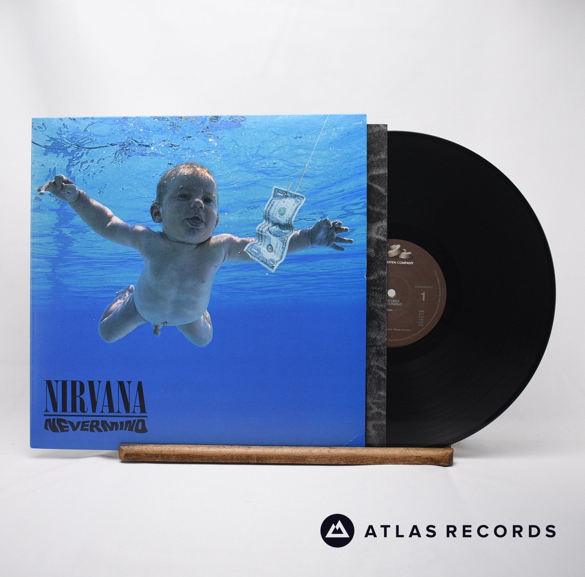 What Are The Best Vinyl Records To Add To Your Collection? ‐ Atlas Records