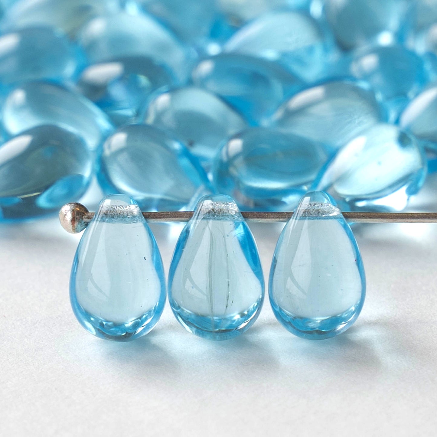 6x9mm Glass Teardrop Beads - Aqua Blue with Silver Dust - 50 Beads –  funkyprettybeads