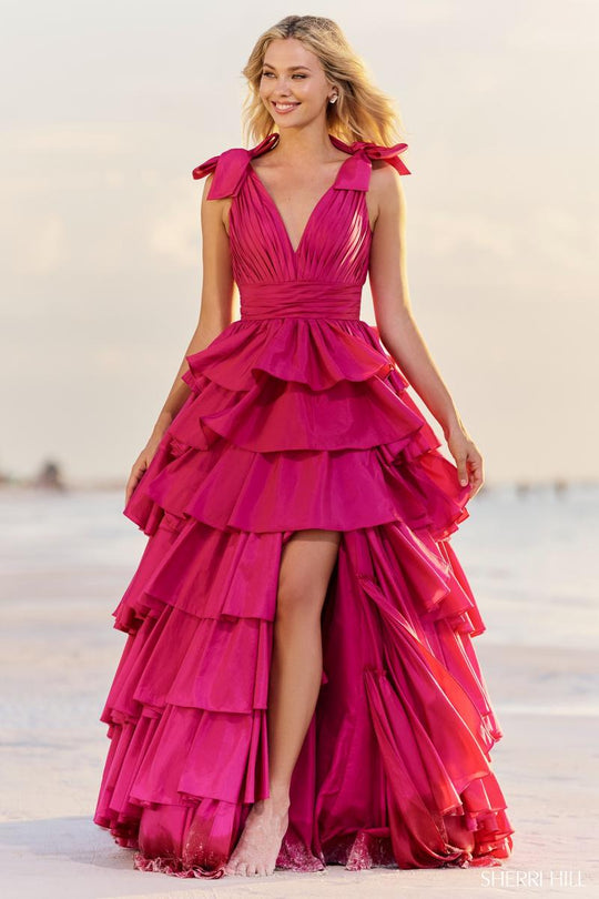 Frill dress hi-res stock photography and images - Alamy