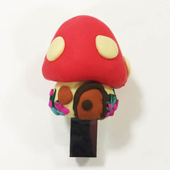 Mushroom house on USB stick