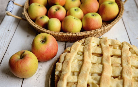 preparing apples