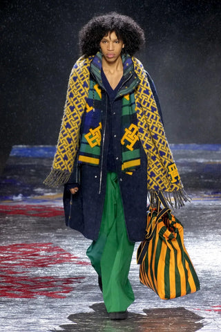 Tommy Hilfiger Fall 2022 Ready-To-Wear Collection - Indigo Blue Style