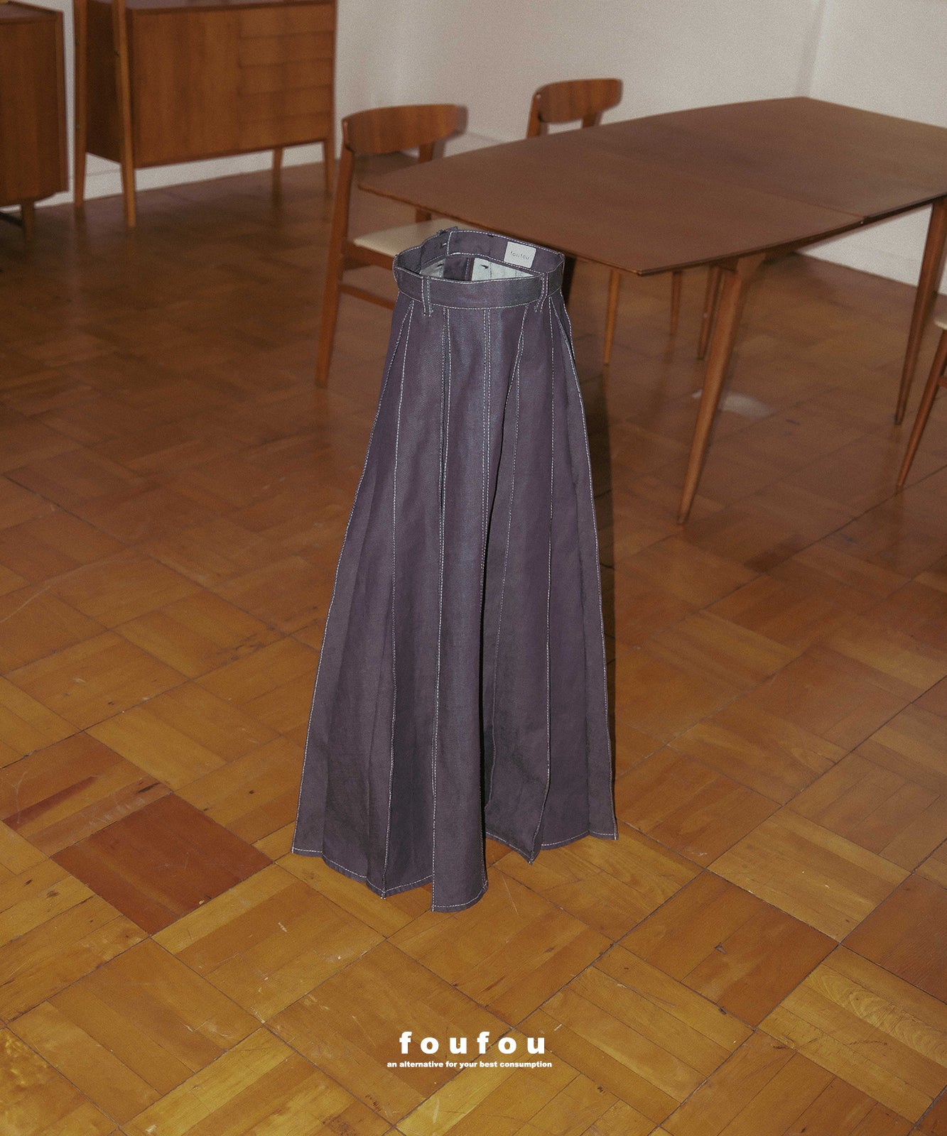 denim super tuck skirt