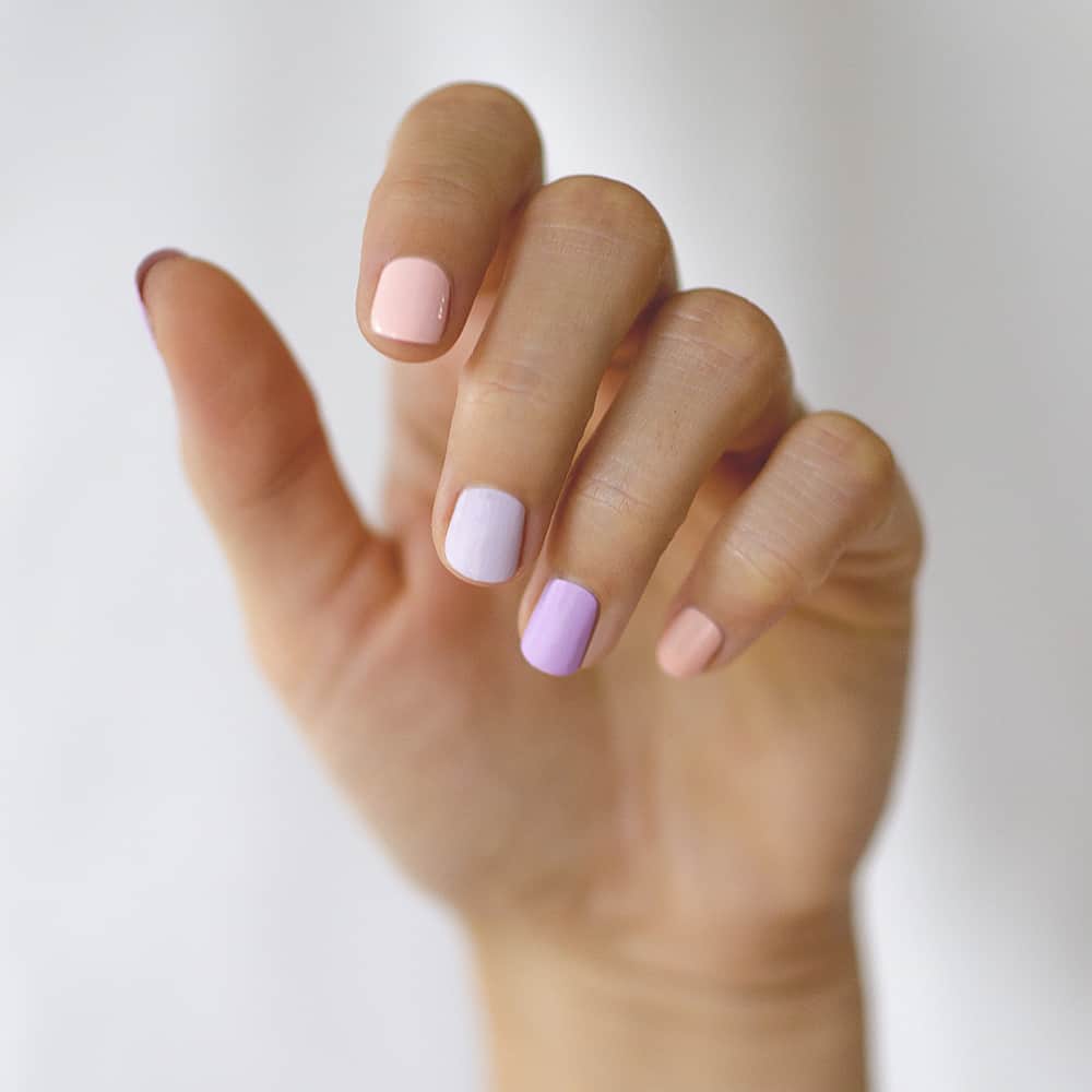 Manicure Monday - Pastel Geometric Nails | See the World in PINK