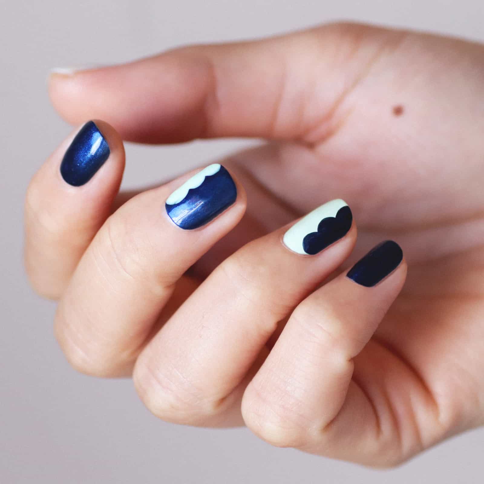 Elegant Winter Nail Art