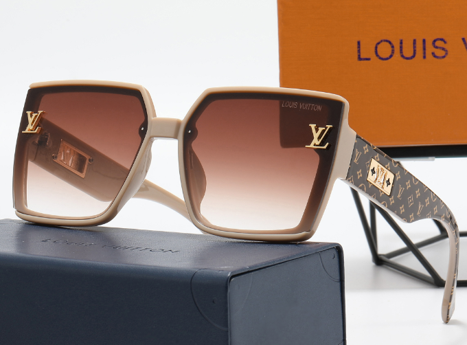 LV LOUIS VUTTION men's and women's multicolor versatile 