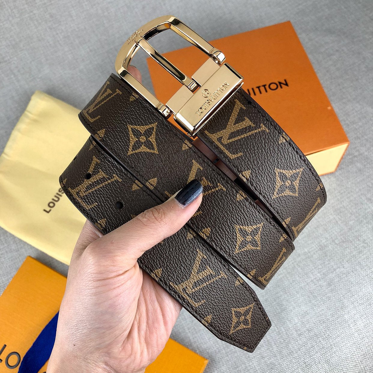 Louis Vuitton LV classic letter print men women belt
