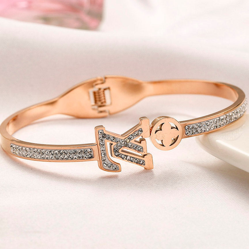 LV Louis Vuitton Fashion Ladies Diamond Letter Bracelet