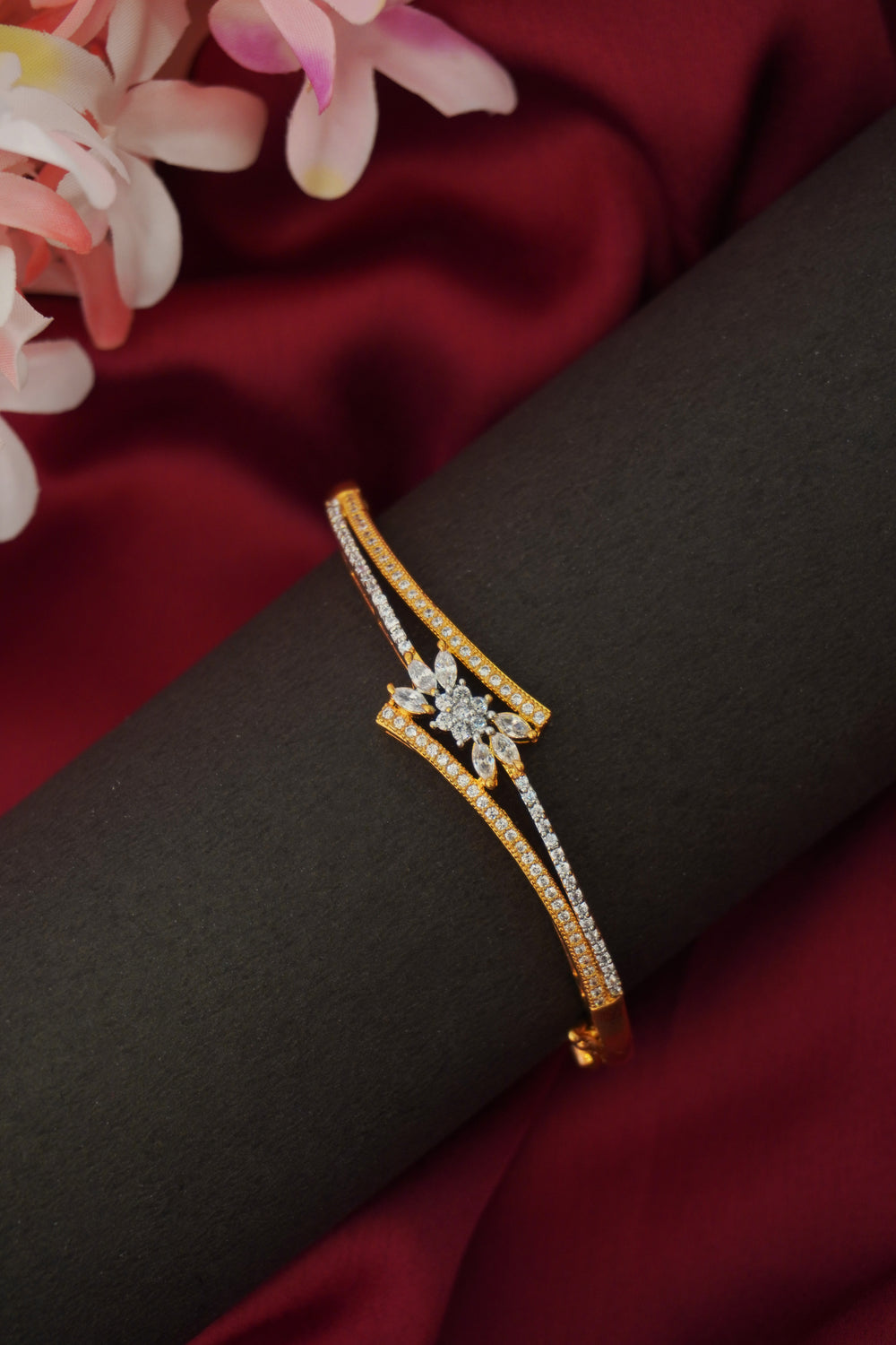 Daily wear simple gold bracelet designs shop for ladies