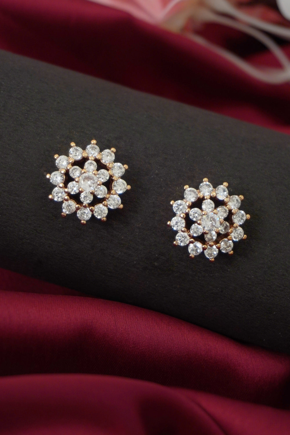 Buy Tanishq 18k Gold  Diamond Earrings for Women Online At Best Price   Tata CLiQ