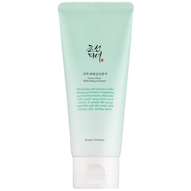 Green Plum Refreshing Cleanser 100ml