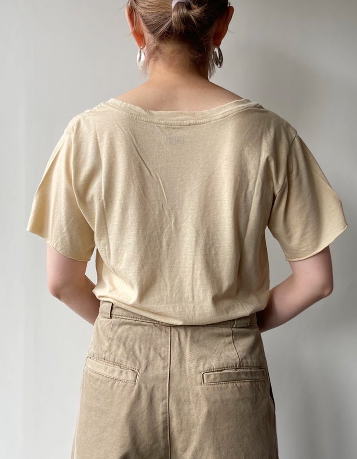 nowos/V NECK TEE(BEIGE)