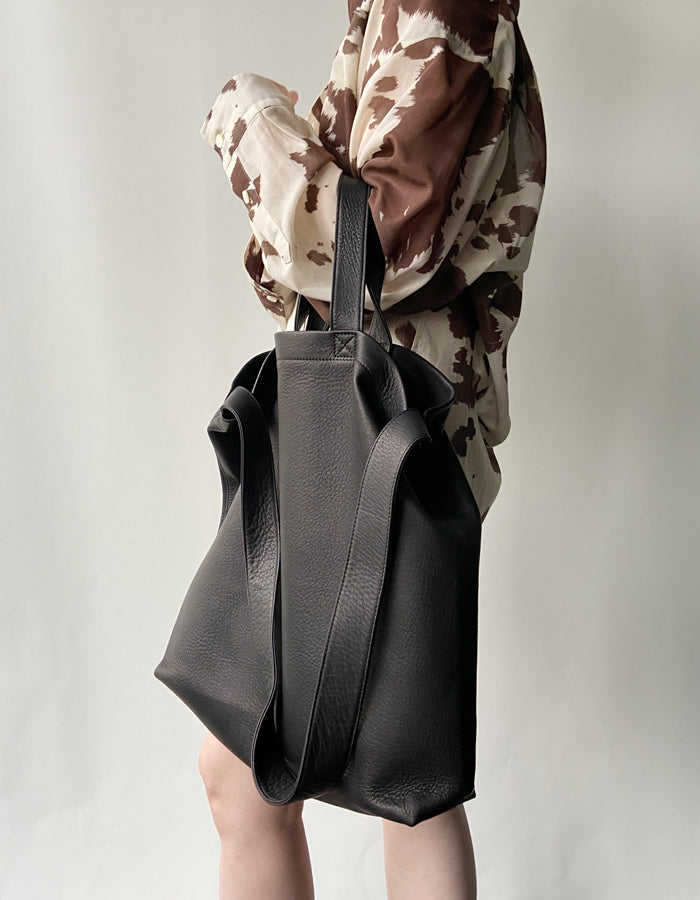 Aeta/DEER DOUBLE FACED SHOULDER TOTE