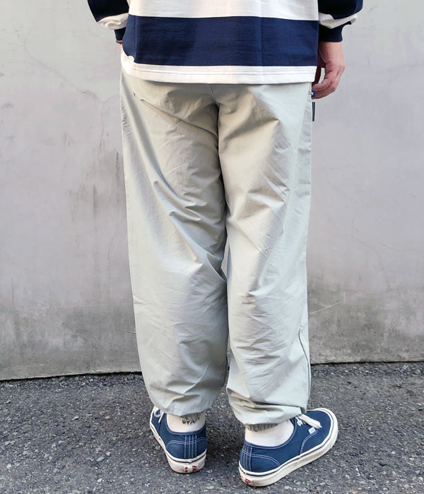 ひし型 DESCENDANT WHARF NYLON TROUSERS\n通常価格28 | www.tegdarco.com