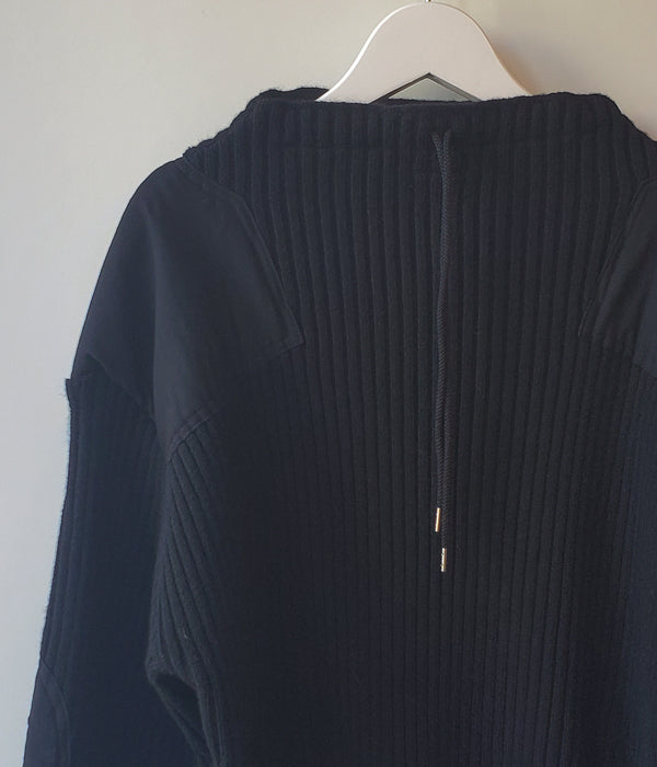 FUMIKA_UCHIDA/RIB KNIT PATCHED SWEATER(BLACK)