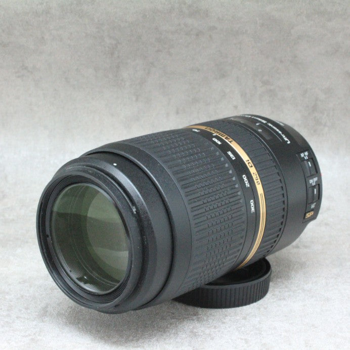 中古品　TAMRON SP 70-300mm F4-5.6 Di VC USD ［キヤノン用］