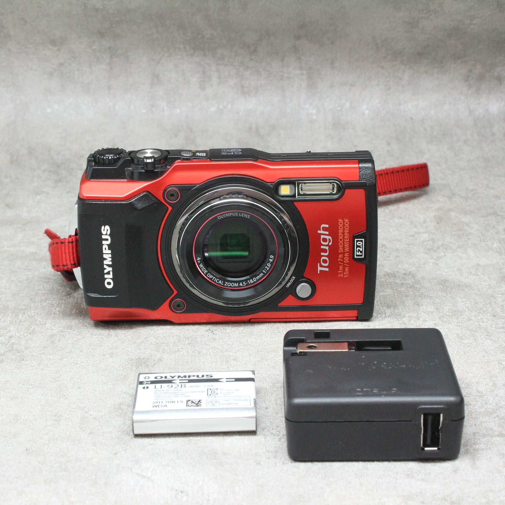 OLYMPUS オリンパス TG-3 RED - 通販 - brbom.com.br