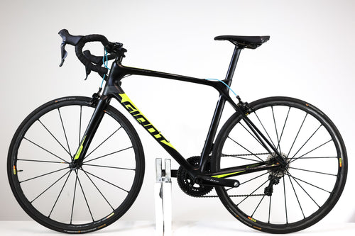 GIANT TCR Advanced Pro 1 2017 1879