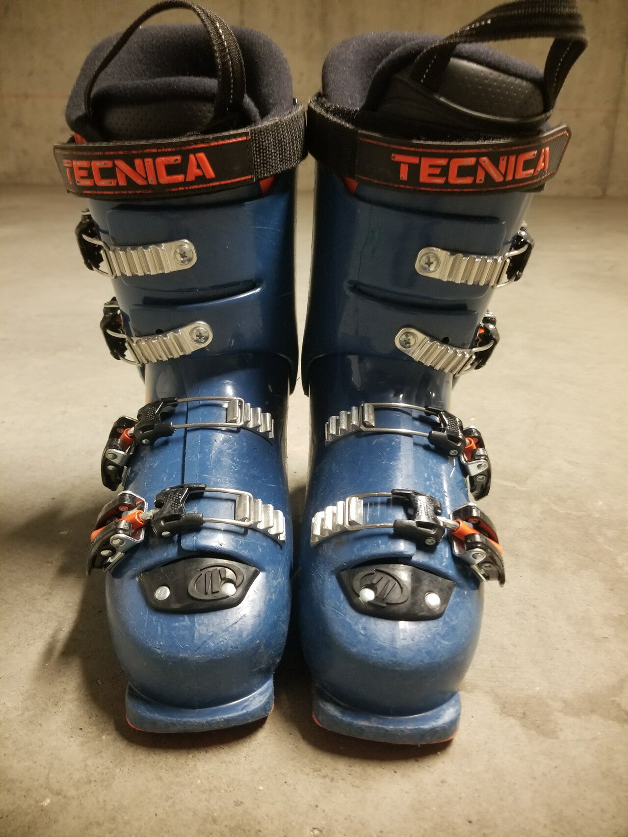 Chaussures de ski alpin TECNICA (&chaussons), Grand Est