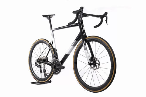 Cannondale Supersix EVO Hi-Mod Disc Ultegra Di2 - HOLLOWGRAM CARBON (2020)