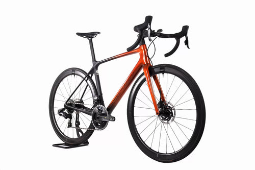 Giant TCR Advanced Pro Disc 0 AXS - Giant SLR 1 42 Carbon (2022)