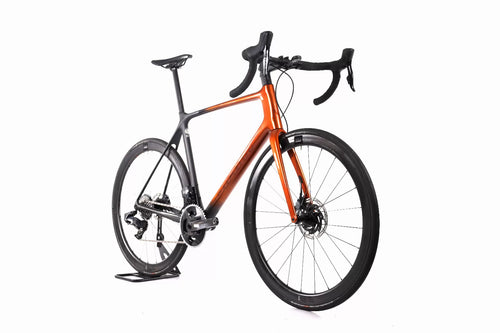 Giant TCR Advanced Pro Disc 0 AXS - Giant SLR 1 Carbon (2022)