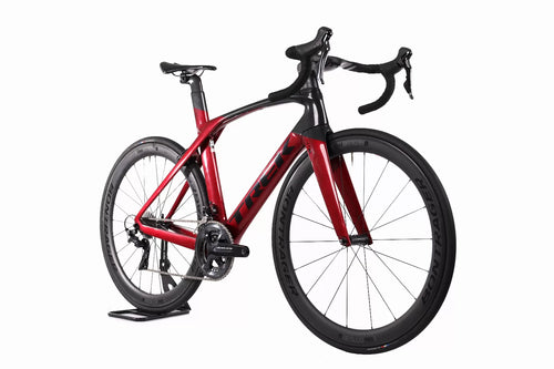 Trek Madone SLR8 - Bontrager Aeolus Pro Carbon