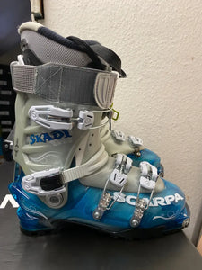 Chaussures de ski de randonnée Scarpa Skadi