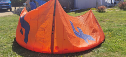 Ailes de kitesurf F-One Bandit Orange