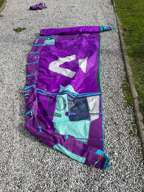 Ailes de kitesurf Duotone Dice Violet