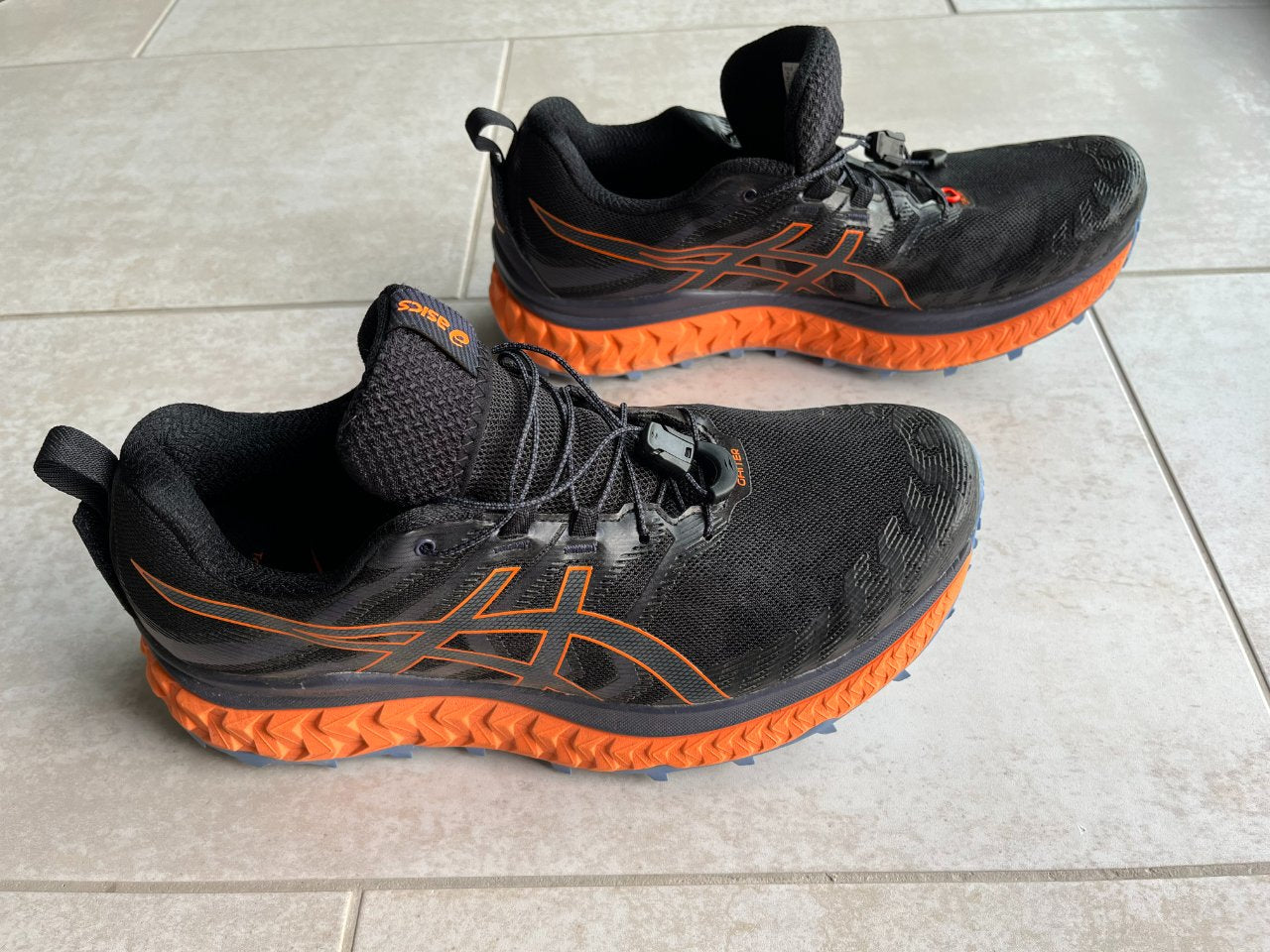 Chaussures de trail running Asics Trabuco Max 2