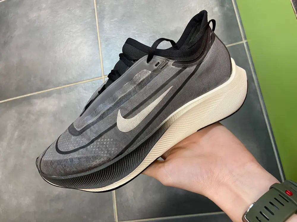Chaussures de running nike zoom fly 3