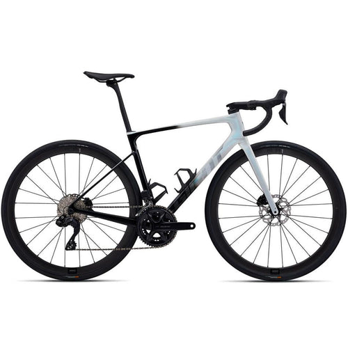 Bicicleta GIANT Defy Advanced Pro 1 2024