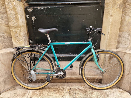 Vélo de voyage et randonneuse gravel MBK Adventure