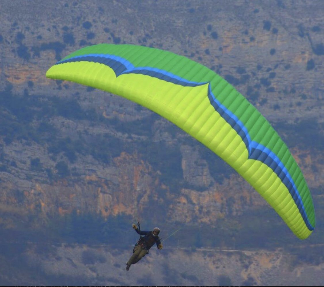 Ailes de parapente Ozone