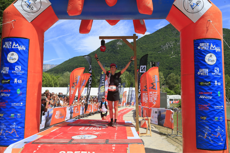 Photo de la ligne d’arrivée de la course Fémina-Race du trail d’Annec