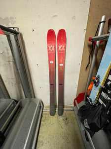 Skis de randonnée Volkl  RIse above 88 mixte Rouge