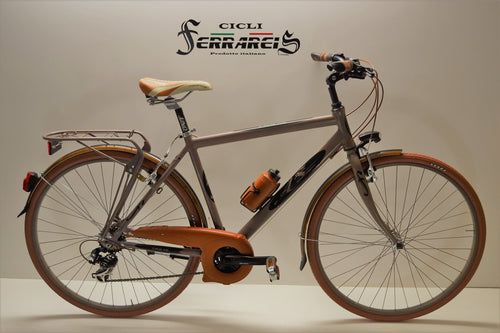 Bici trekking 28 alluminio marrone 21v shimano personalizzabile