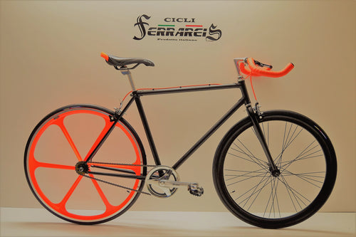 Bici fixed 28 arancione fluo single speed personalizzabile