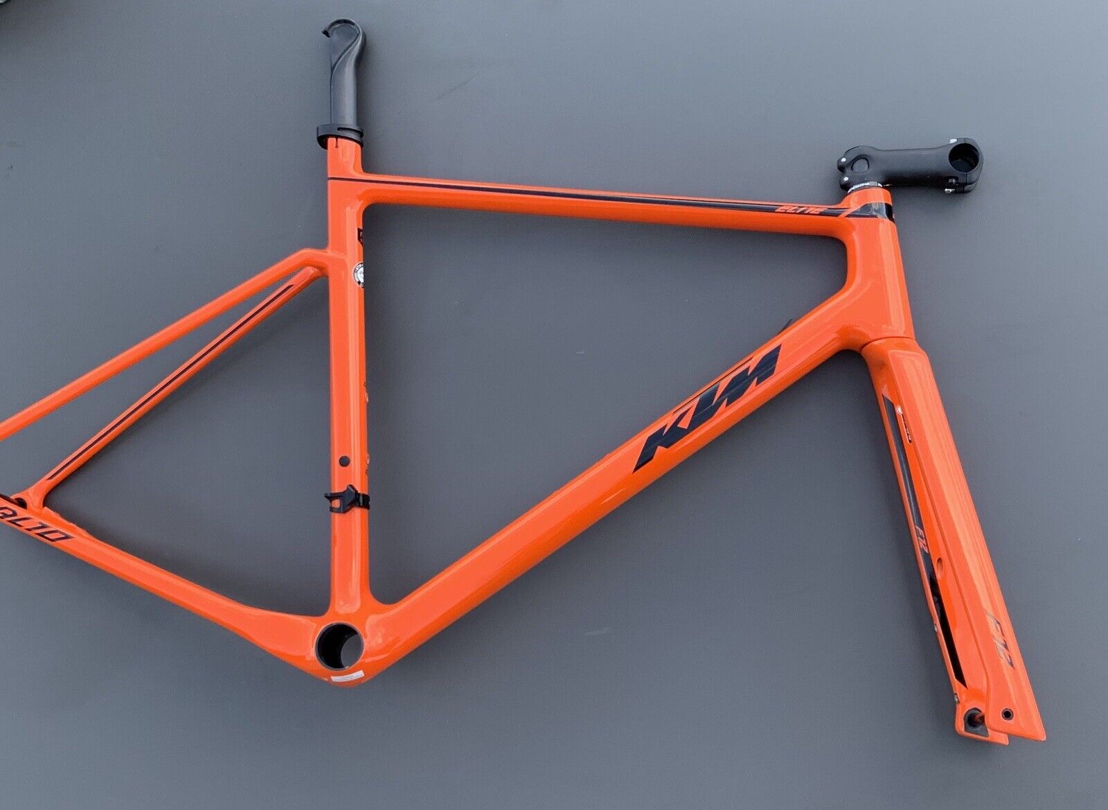 Vélo route Ktm Revelator Alto Elite 2021 