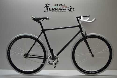 Bici fixed 28 nero bianco personalizzabile