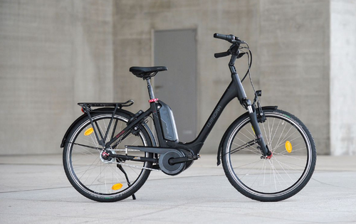 Vélos de ville électriques Winora Tria N8F 54