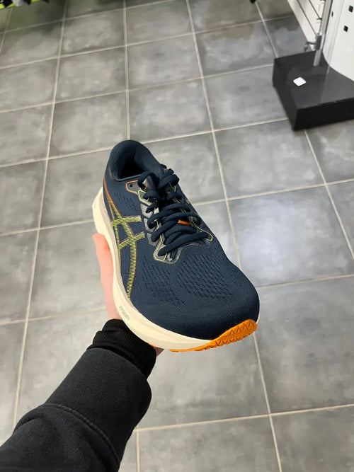 Asics Kayano 30 44