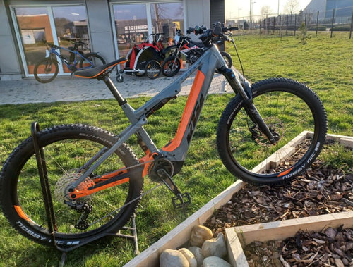 KTM  Macina lycan lt64 L